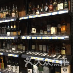 梅江小区酒吧团购指南 酒类、地址、价格与营业时间全解析